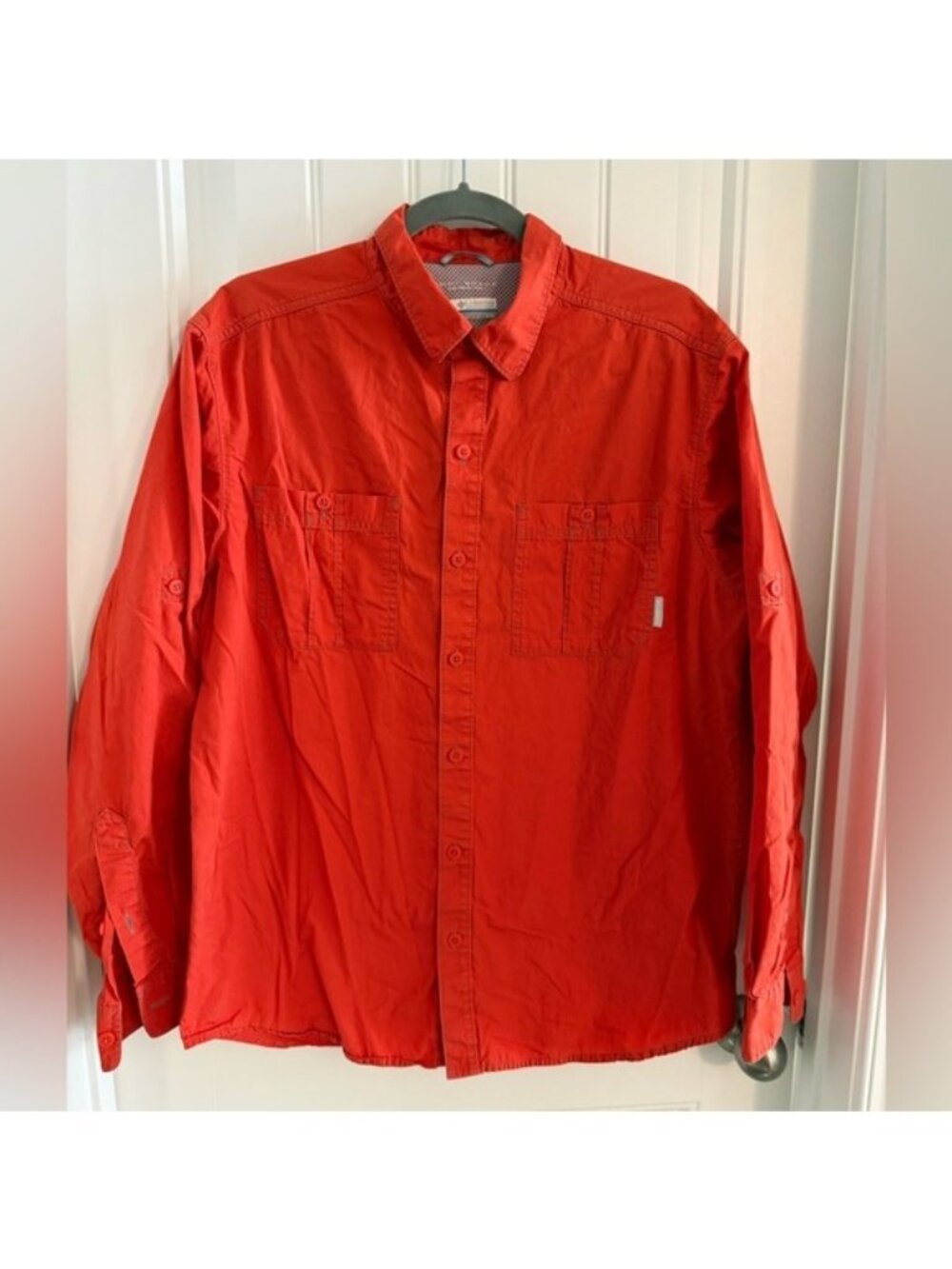 Columbia Omni-Shade Shirt Mens Size M Orange Fishing Hiking Outdoor Vented UPF